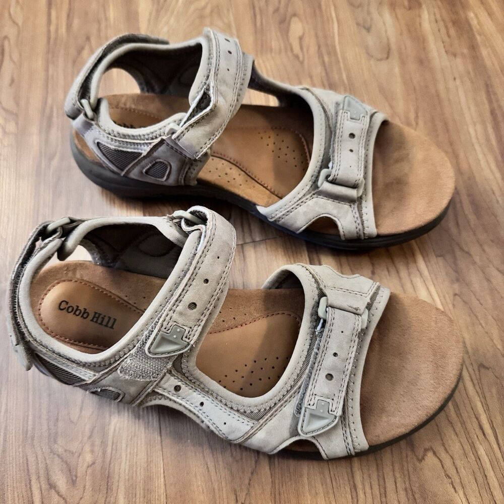 Rockport Sandals Women’s Size 8 Cobb Hill Fiona Walking Hiking Sandals Beige
